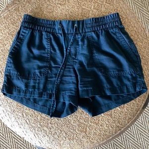 Old Navy drawstring shorts 🩳